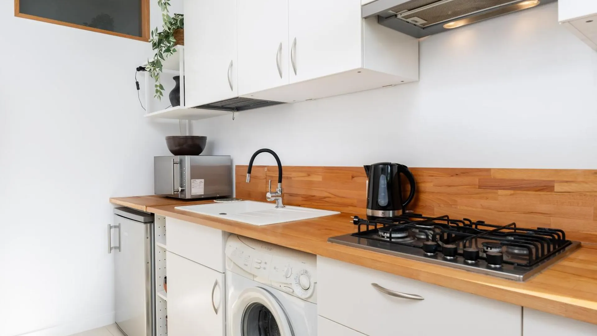 Chopin Apartment Lazienki Park Warszawa